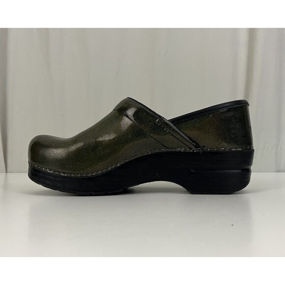 Dansko Shoes Womens 37 6.5-7 Nursing Clogs Prism Iridescent Green Patent Leather - Picture 6 of 10